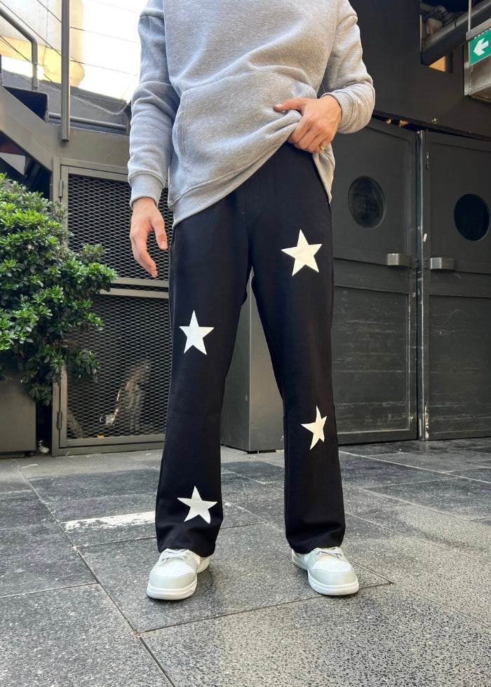 Black sweatpants with discount stars