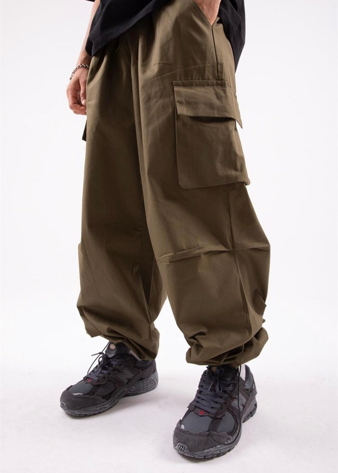 Adjustable khaki Pocket Pants - Clothing Lab