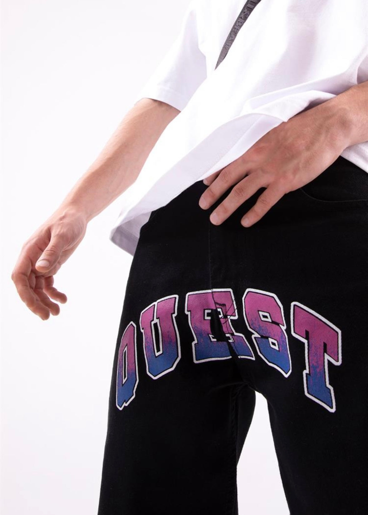 Quest Baggy Jeans - Clothing Lab